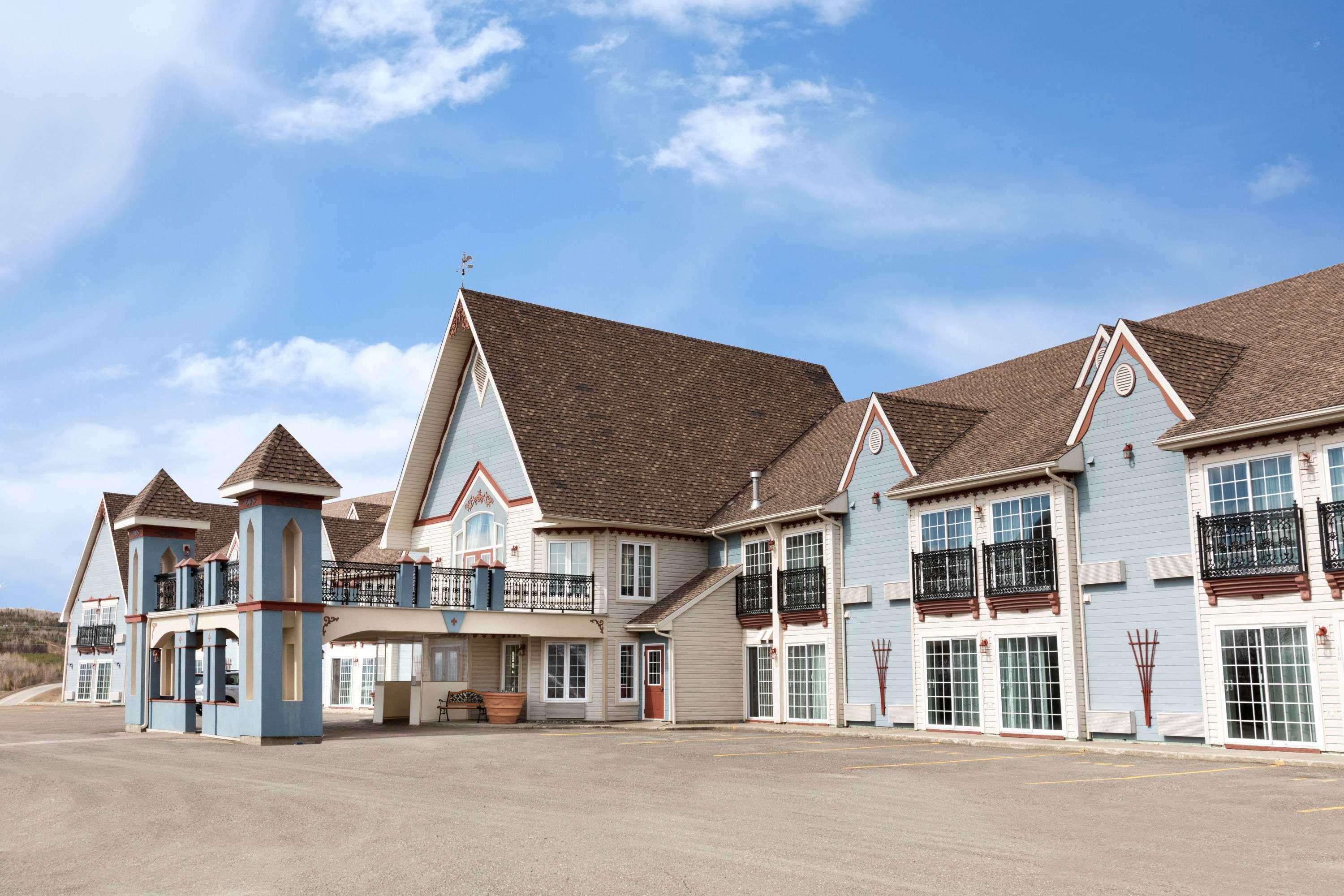 Days Inn By Wyndham Edmundston Buitenkant foto