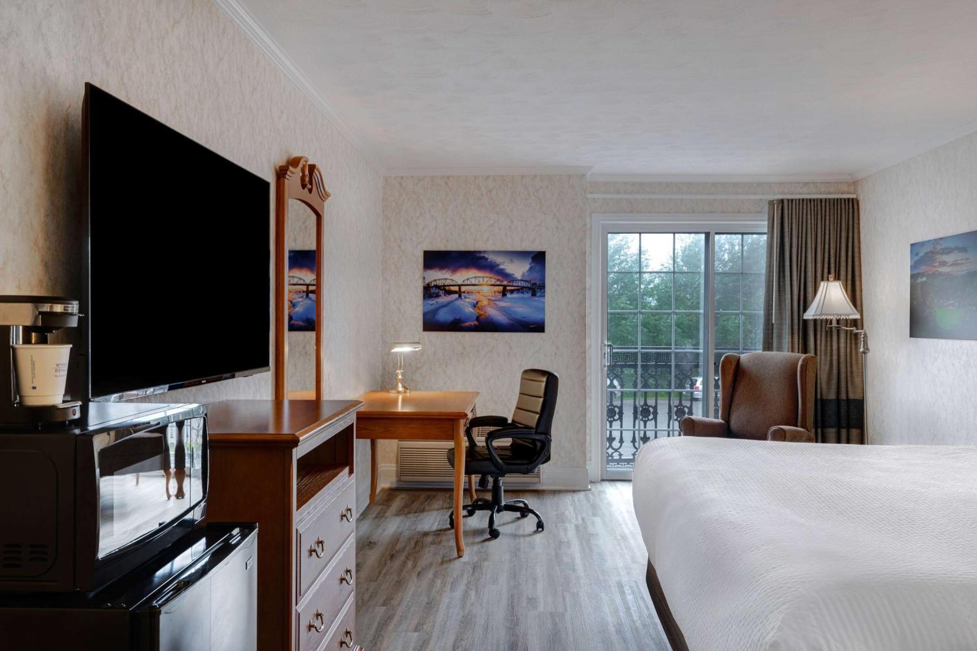 Days Inn By Wyndham Edmundston Buitenkant foto